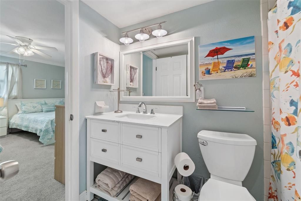 待售: $749,000 (1 贝兹, 0 浴室, 865 平方英尺)