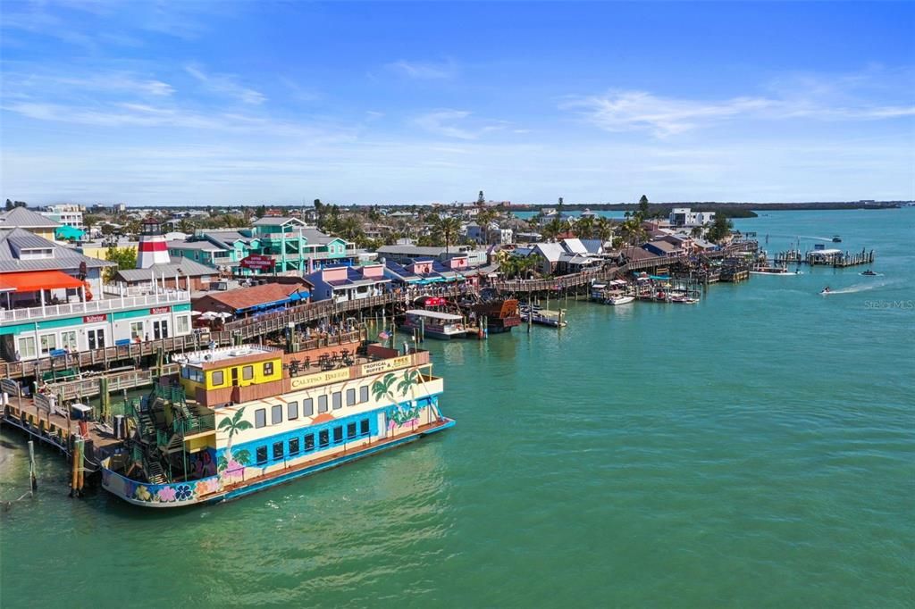 待售: $749,000 (1 贝兹, 0 浴室, 865 平方英尺)