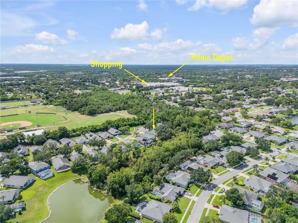 Под контрактом: $398,000 (3 спален, 2 ванн, 2053 Квадратных фут)