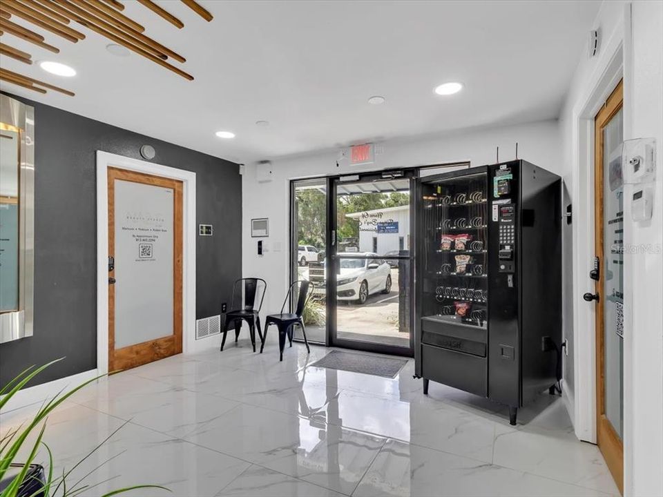 待售: $1,050,000 (0 贝兹, 0 浴室, 3452 平方英尺)