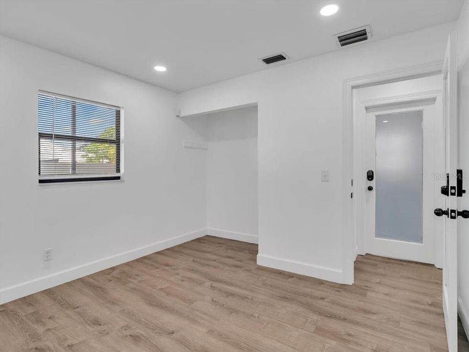 待售: $1,050,000 (0 贝兹, 0 浴室, 3452 平方英尺)