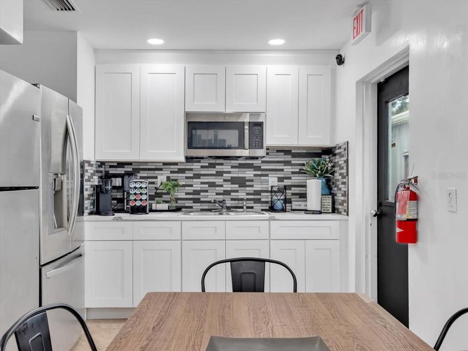 待售: $1,050,000 (0 贝兹, 0 浴室, 3452 平方英尺)