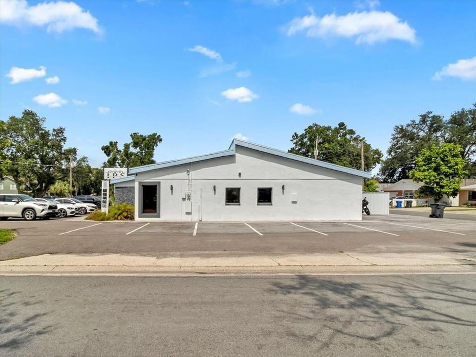 待售: $1,050,000 (0 贝兹, 0 浴室, 3452 平方英尺)