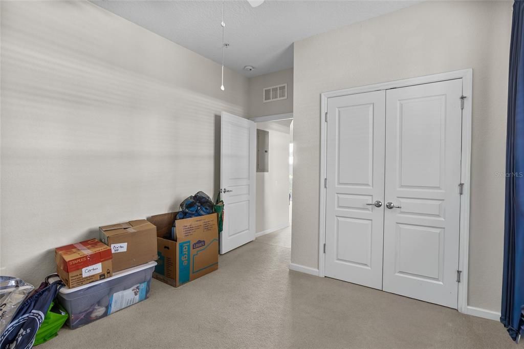 待售: $225,000 (3 贝兹, 2 浴室, 1248 平方英尺)