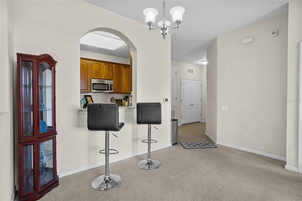 待售: $225,000 (3 贝兹, 2 浴室, 1248 平方英尺)