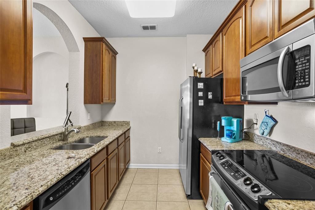 待售: $225,000 (3 贝兹, 2 浴室, 1248 平方英尺)