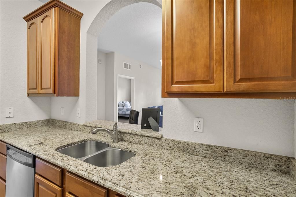 待售: $225,000 (3 贝兹, 2 浴室, 1248 平方英尺)