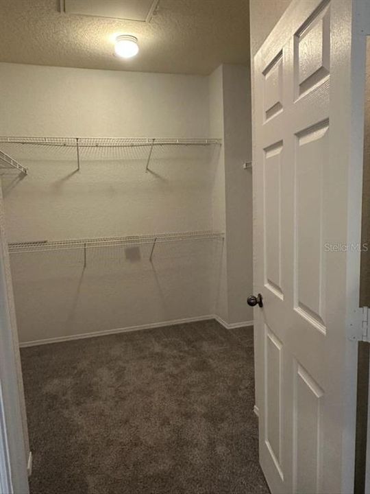 Active With Contract: $150,000 (1 beds, 1 baths, 837 Square Feet)