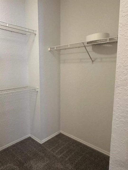 Active With Contract: $150,000 (1 beds, 1 baths, 837 Square Feet)