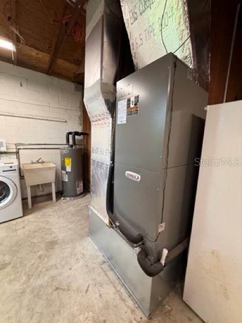 待售: $775,000 (4 贝兹, 2 浴室, 1829 平方英尺)