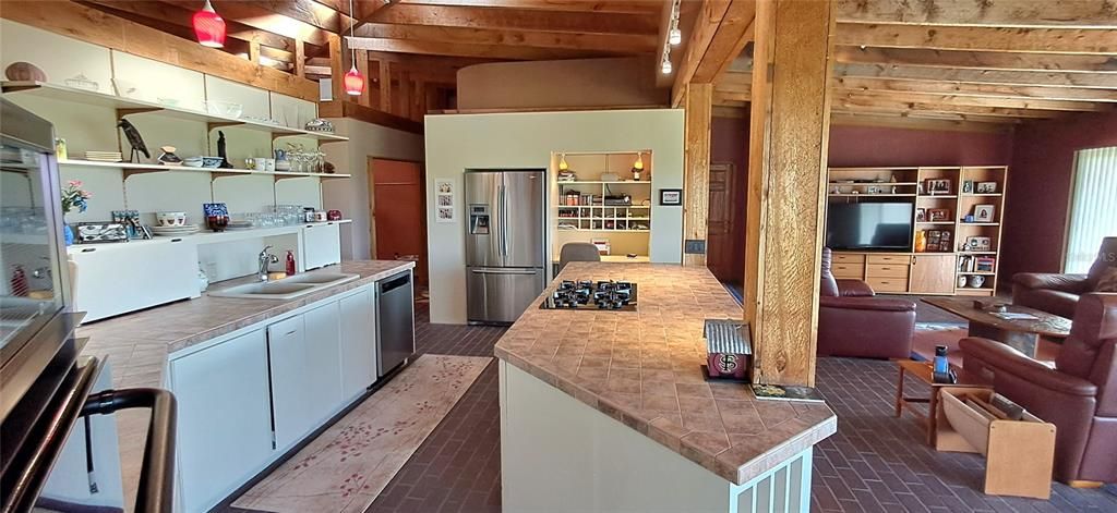 待售: $675,000 (3 贝兹, 3 浴室, 3452 平方英尺)