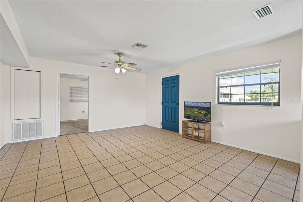 На продажу: $1,100,000 (3 спален, 2 ванн, 1940 Квадратных фут)