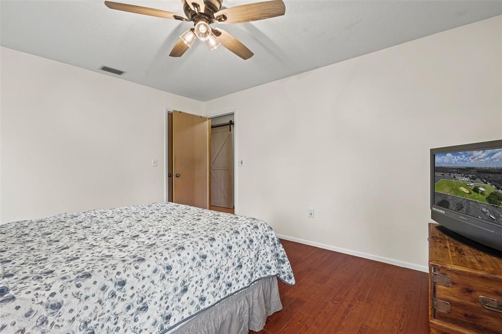 На продажу: $1,100,000 (3 спален, 2 ванн, 1940 Квадратных фут)