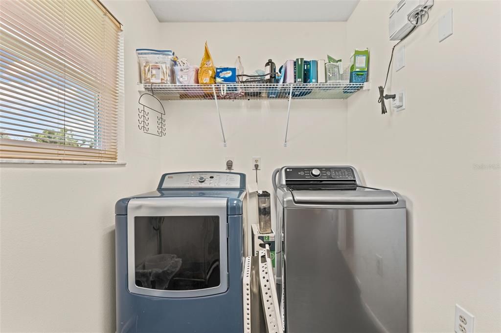 На продажу: $1,100,000 (3 спален, 2 ванн, 1940 Квадратных фут)