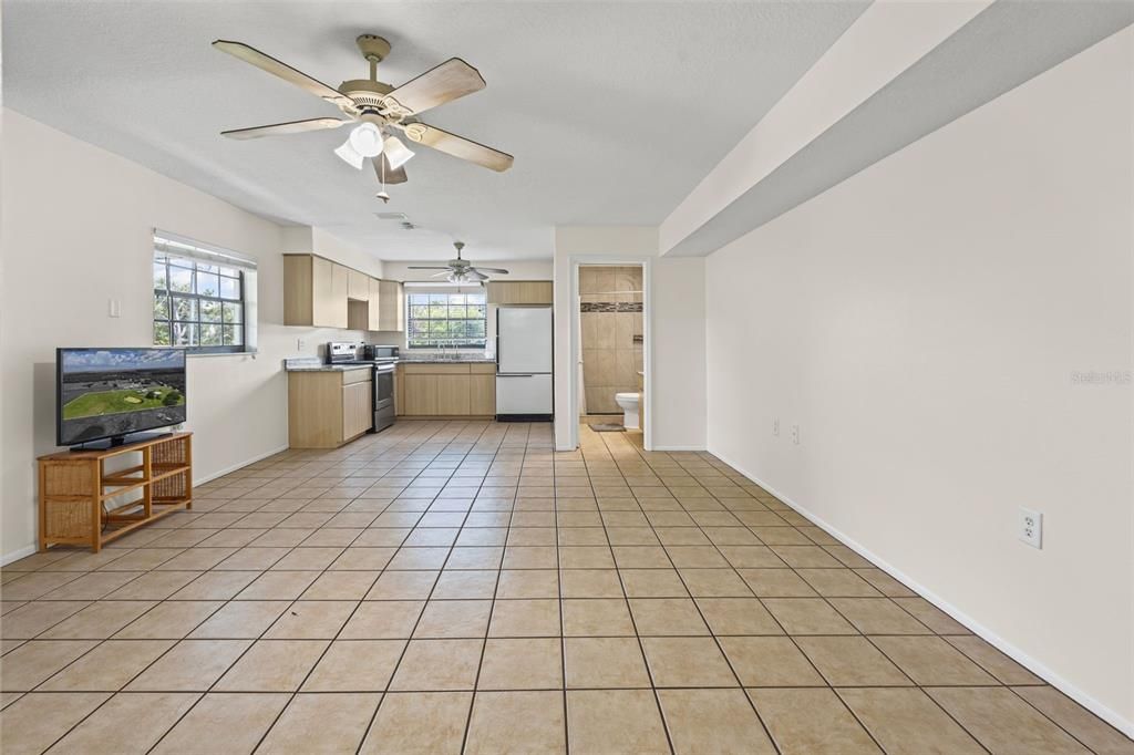 На продажу: $1,100,000 (3 спален, 2 ванн, 1940 Квадратных фут)