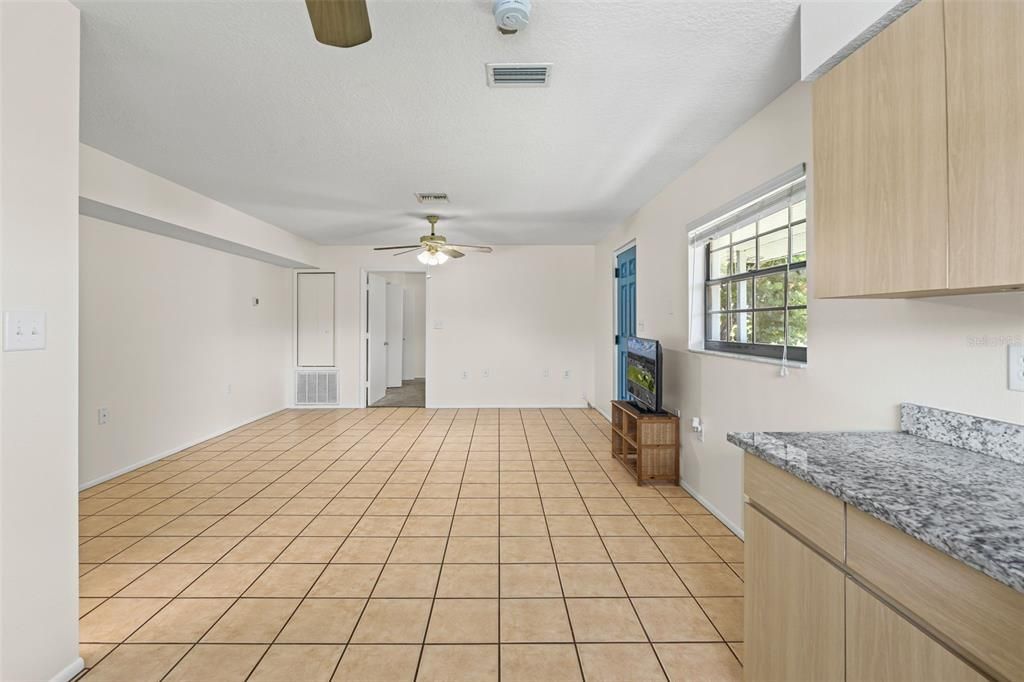 На продажу: $1,100,000 (3 спален, 2 ванн, 1940 Квадратных фут)