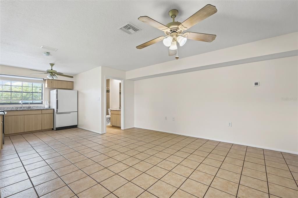 На продажу: $1,100,000 (3 спален, 2 ванн, 1940 Квадратных фут)