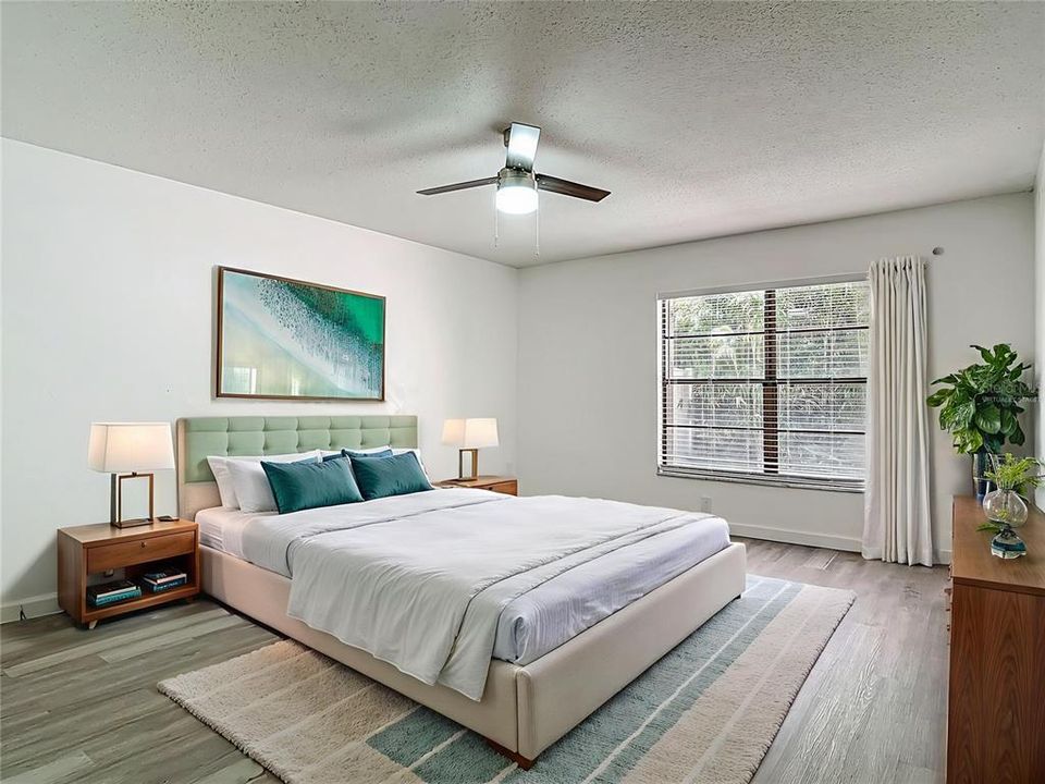 Activo con contrato: $279,000 (2 camas, 2 baños, 1515 Pies cuadrados)