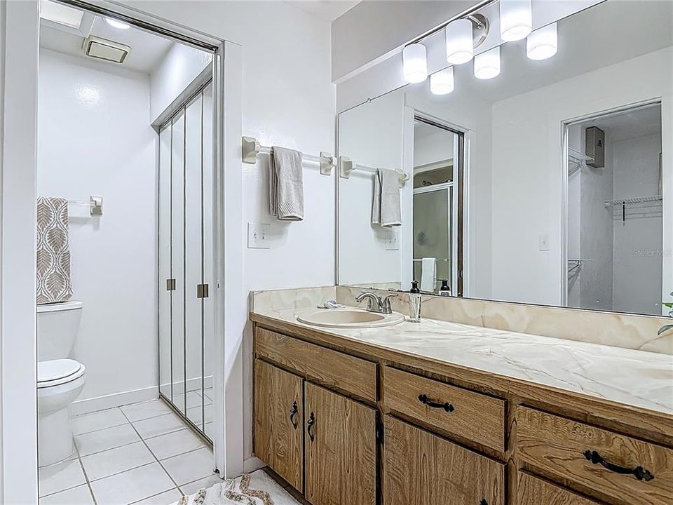 Activo con contrato: $279,000 (2 camas, 2 baños, 1515 Pies cuadrados)