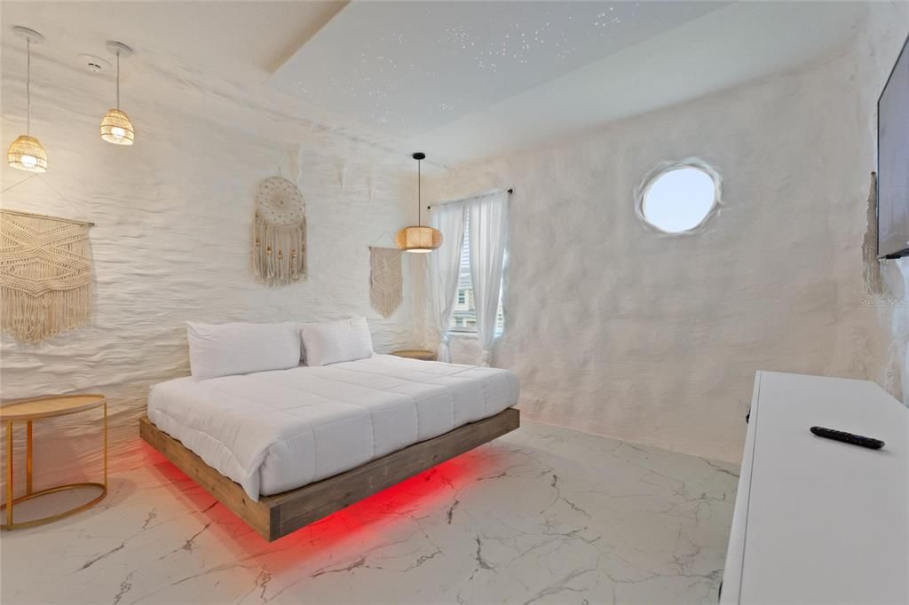 Active With Contract: $2,300,000 (15 beds, 15 baths, 6249 Square Feet)