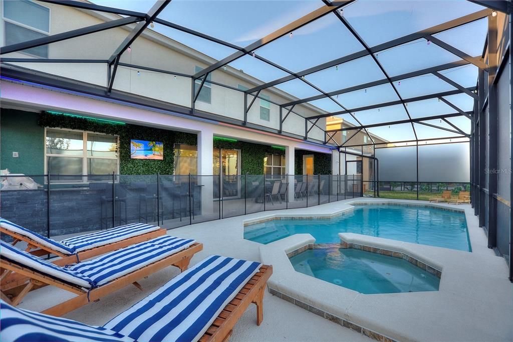 Active With Contract: $2,300,000 (15 beds, 15 baths, 6249 Square Feet)