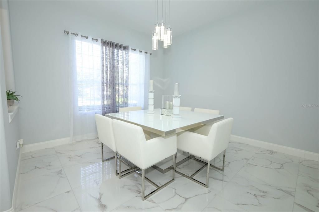 На продажу: $485,000 (3 спален, 2 ванн, 1832 Квадратных фут)