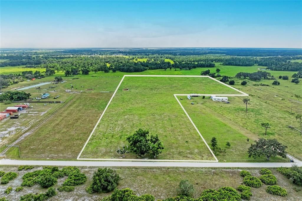 Недавно продано: $525,000 (15.02 acres)