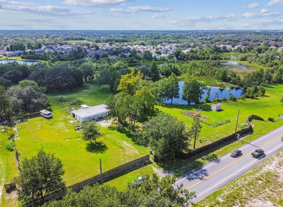 待售: $2,850,000 (2 贝兹, 2 浴室, 1368 平方英尺)