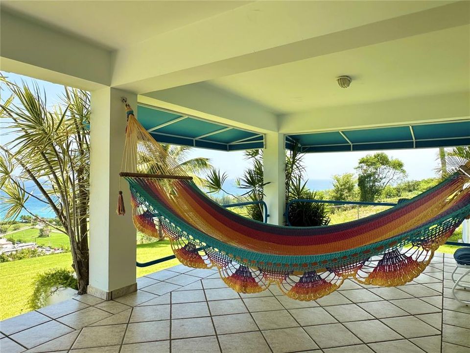 For Sale: $2,100,000 (4 beds, 5 baths, 5715 Square Feet)