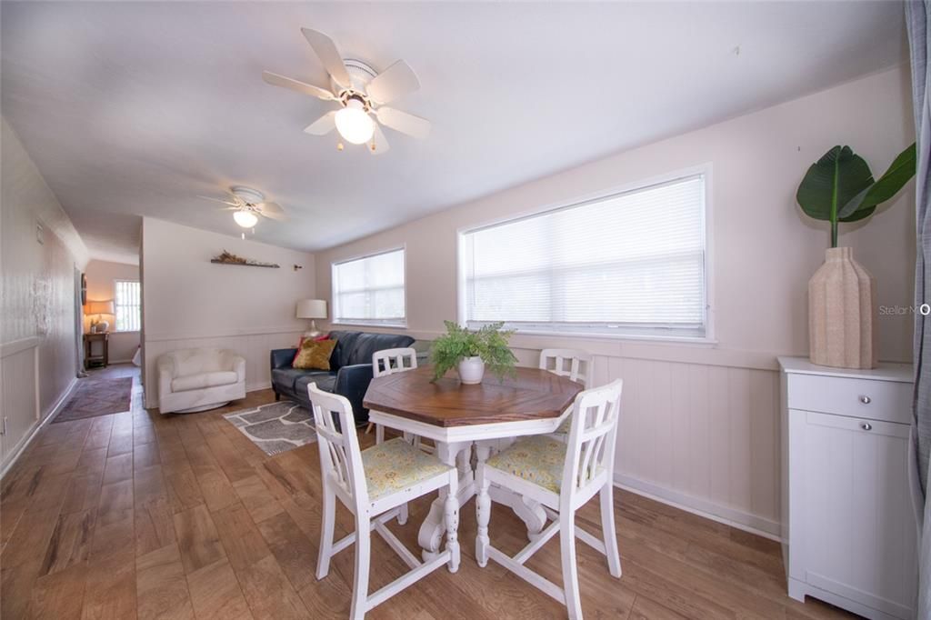 待售: $319,000 (3 贝兹, 2 浴室, 1146 平方英尺)