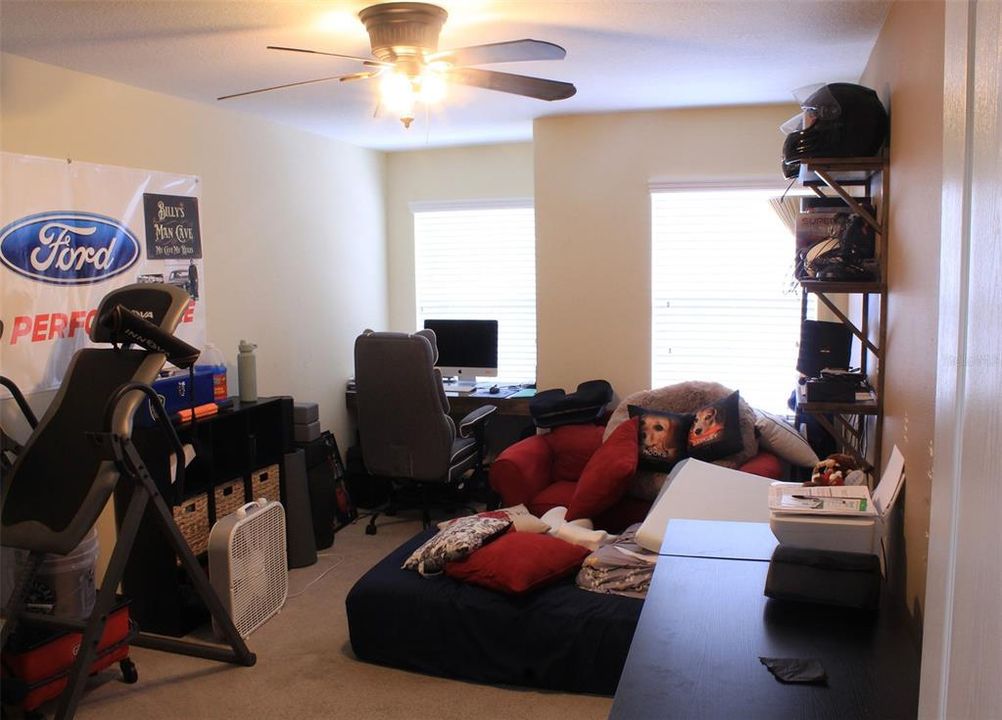 На продажу: $206,000 (2 спален, 2 ванн, 1561 Квадратных фут)