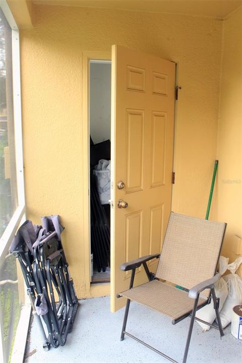 На продажу: $206,000 (2 спален, 2 ванн, 1561 Квадратных фут)