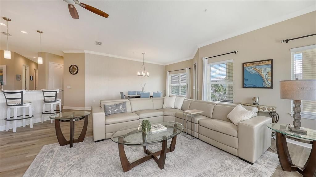 Active With Contract: $550,000 (3 beds, 2 baths, 1854 Square Feet)