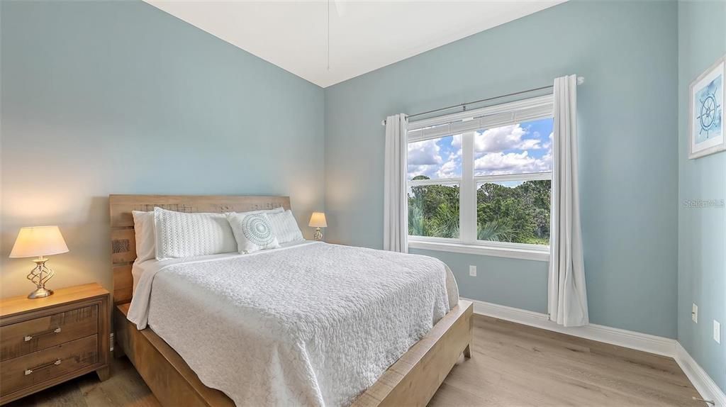 Active With Contract: $550,000 (3 beds, 2 baths, 1854 Square Feet)