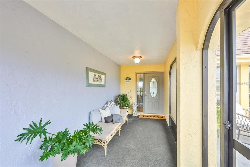 Activo con contrato: $299,900 (3 camas, 2 baños, 1597 Pies cuadrados)