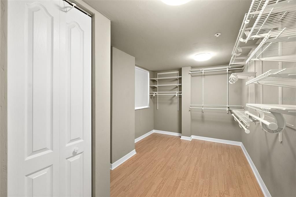 For Sale: $739,900 (4 beds, 3 baths, 3125 Square Feet)