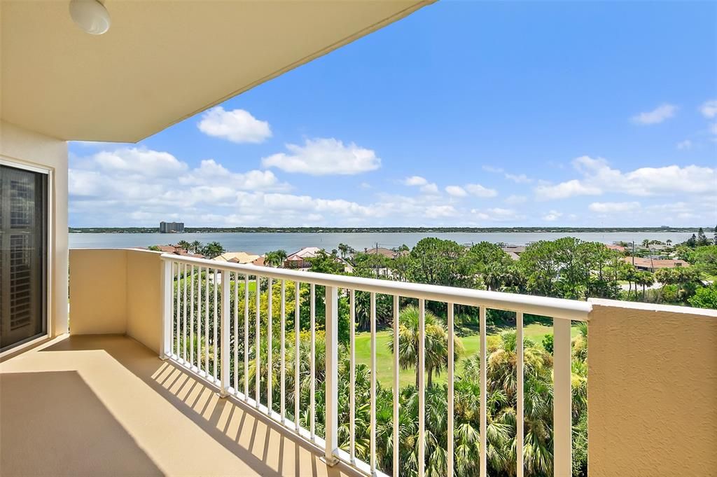 For Sale: $739,900 (4 beds, 3 baths, 3125 Square Feet)