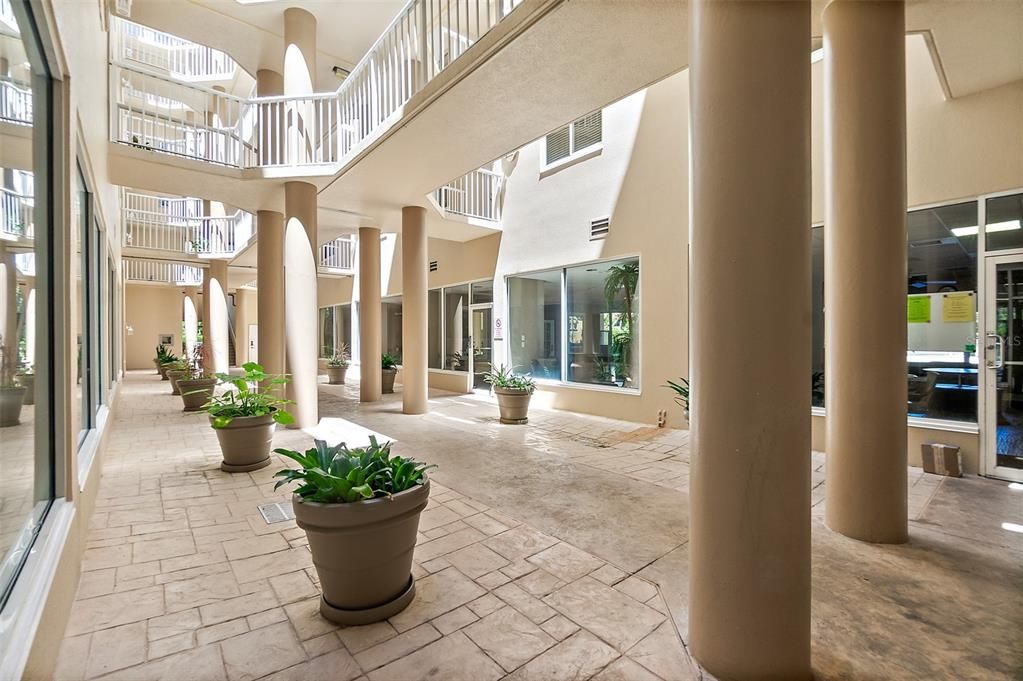 For Sale: $739,900 (4 beds, 3 baths, 3125 Square Feet)