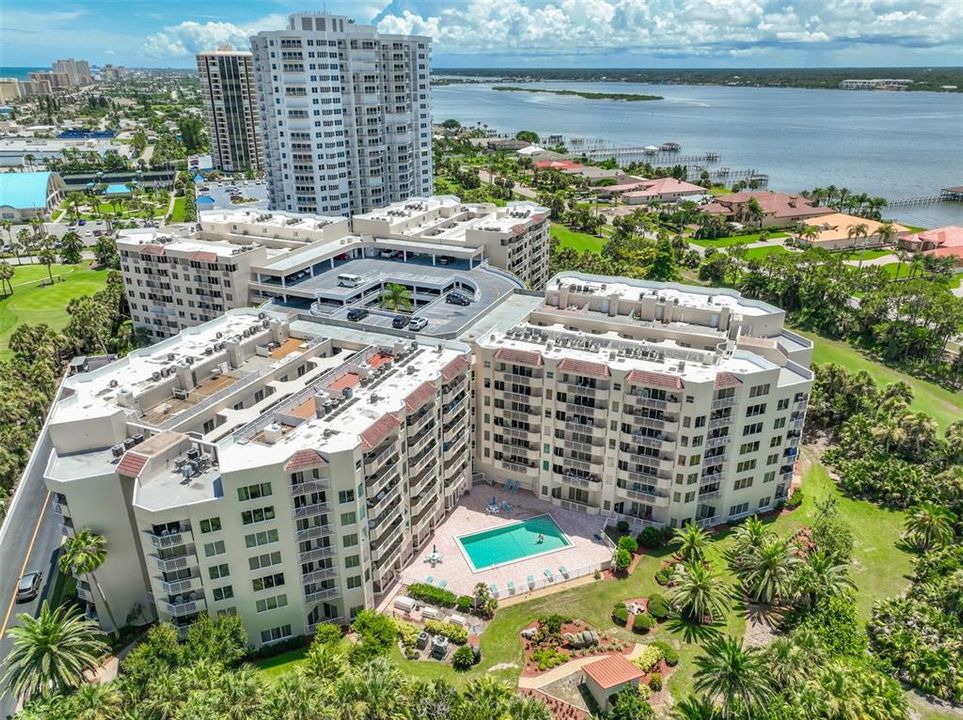 For Sale: $739,900 (4 beds, 3 baths, 3125 Square Feet)