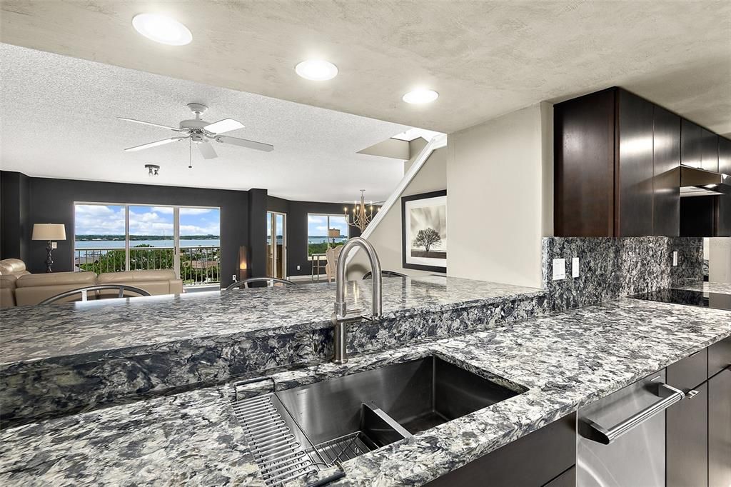 For Sale: $739,900 (4 beds, 3 baths, 3125 Square Feet)