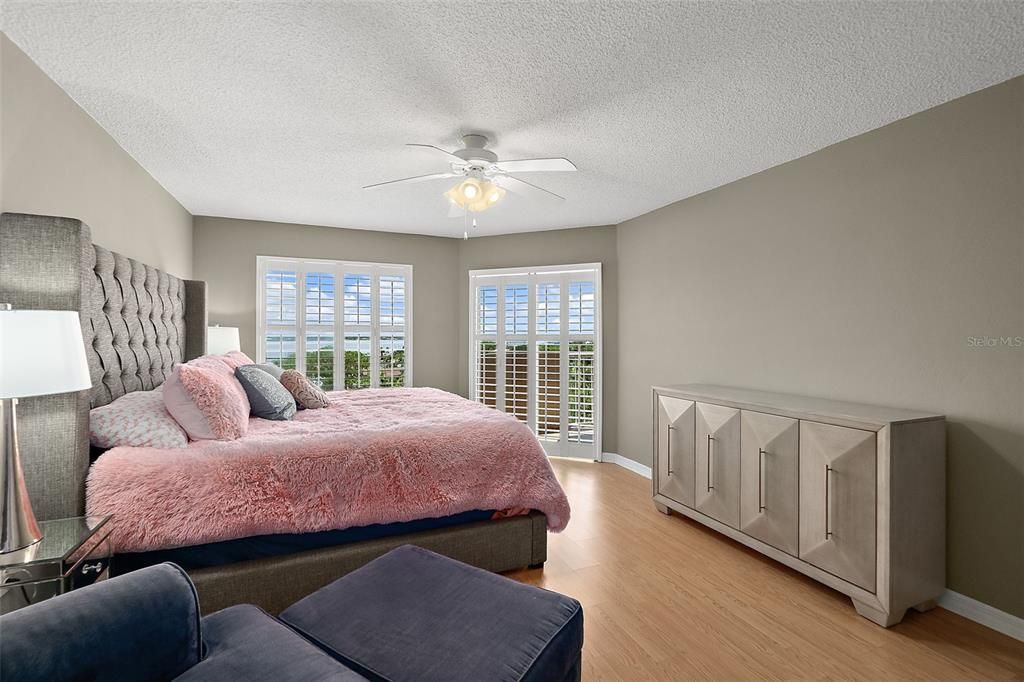 For Sale: $739,900 (4 beds, 3 baths, 3125 Square Feet)