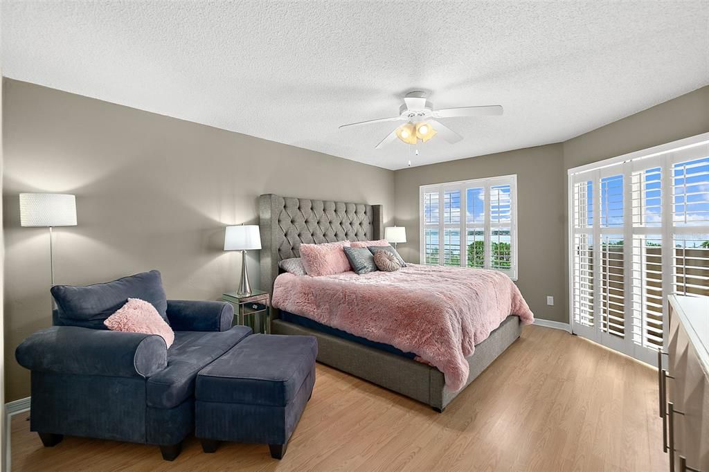 For Sale: $739,900 (4 beds, 3 baths, 3125 Square Feet)