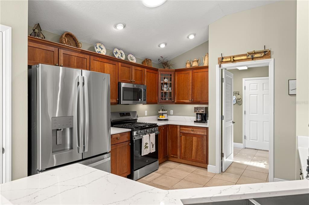 For Sale: $849,000 (3 beds, 2 baths, 2000 Square Feet)