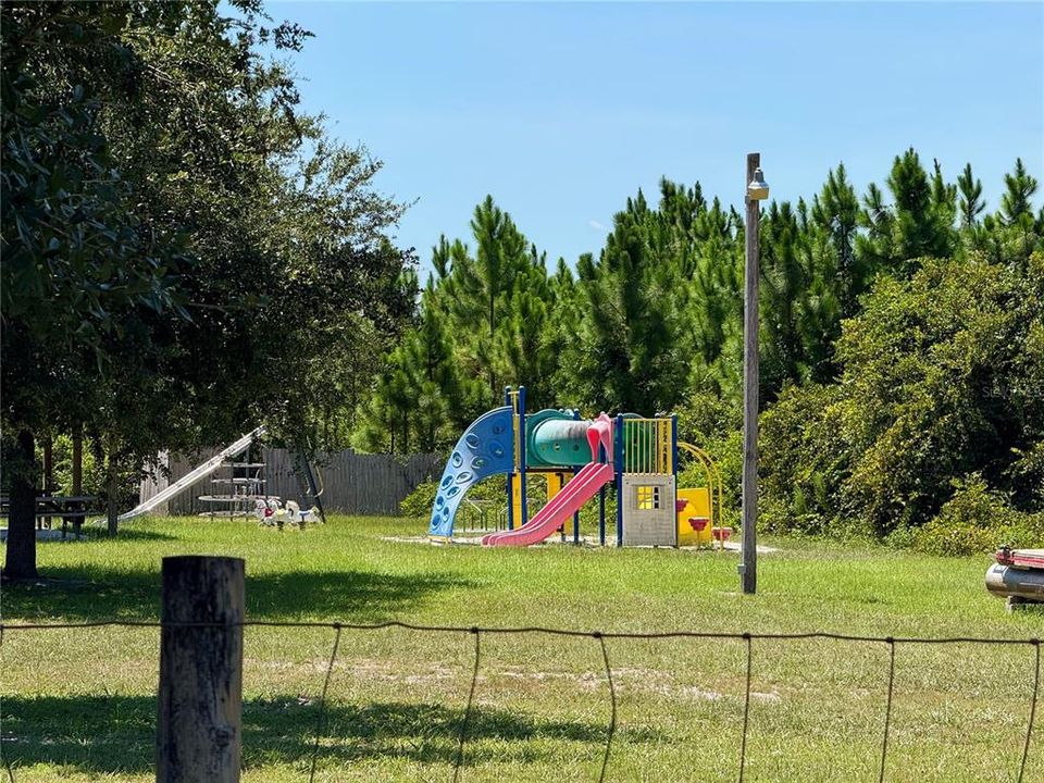 На продажу: $69,000 (1.00 acres)