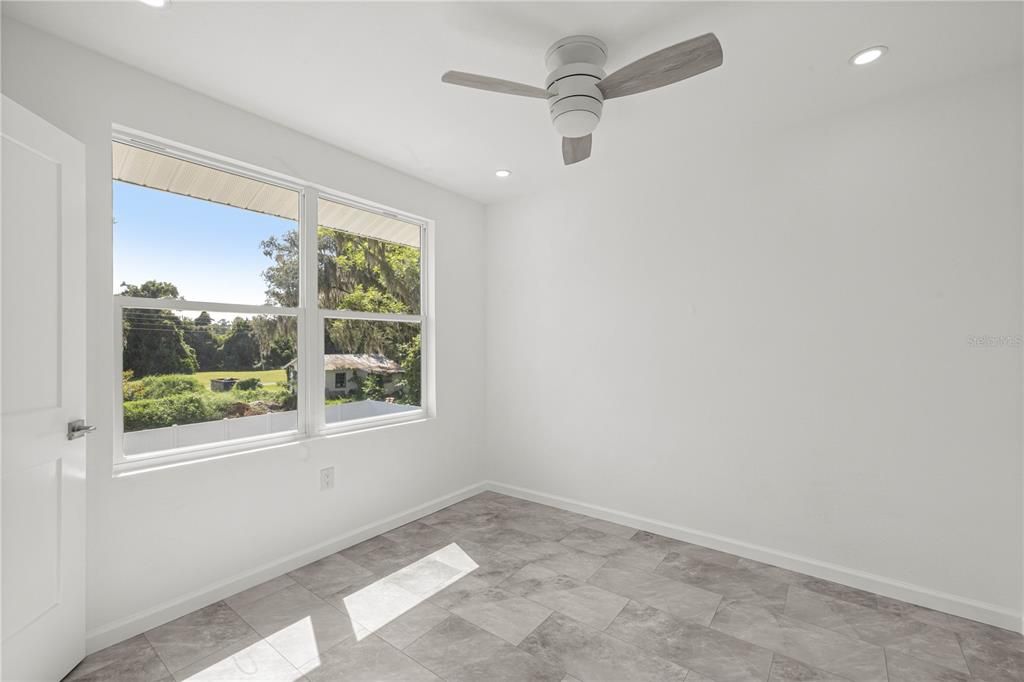 En Venta: $249,900 (2 camas, 1 baños, 1000 Pies cuadrados)