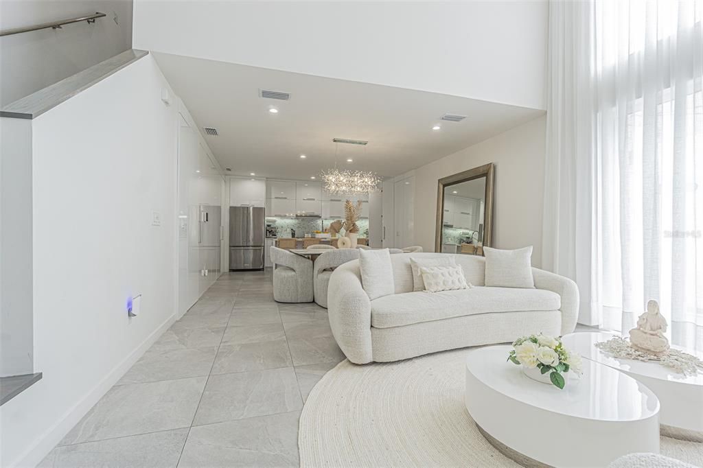Active With Contract: $1,045,000 (4 beds, 3 baths, 2098 Square Feet)