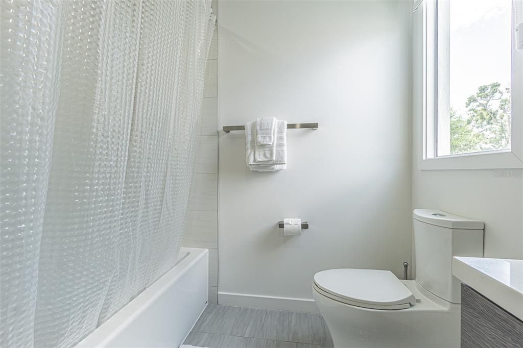 Active With Contract: $1,045,000 (4 beds, 3 baths, 2098 Square Feet)