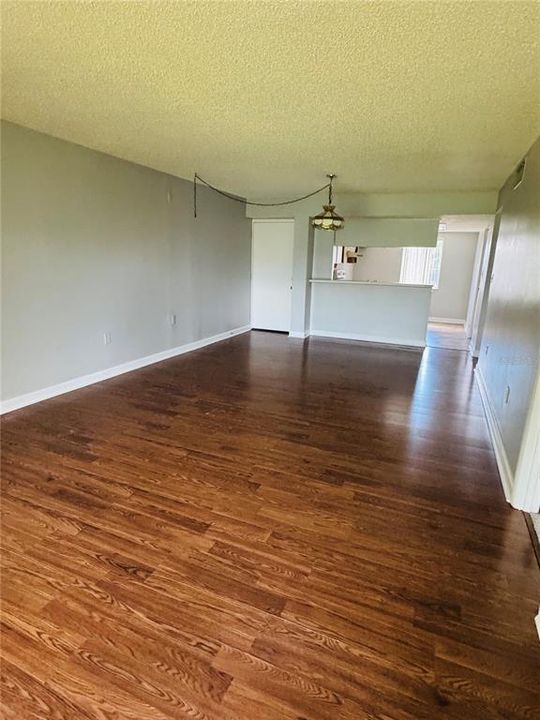 В аренду: $1,550 (2 спален, 2 ванн, 1053 Квадратных фут)