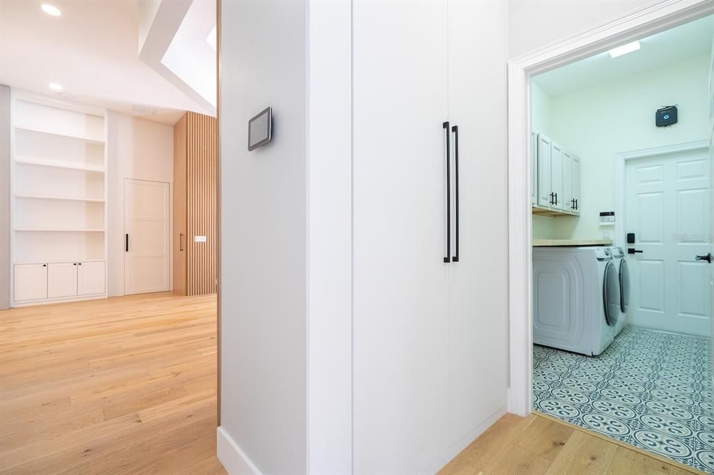 В аренду: $8,750 (4 спален, 3 ванн, 2902 Квадратных фут)