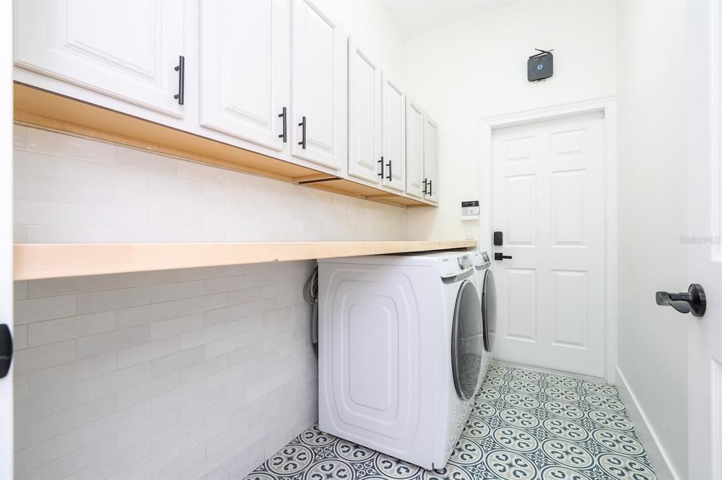 В аренду: $8,750 (4 спален, 3 ванн, 2902 Квадратных фут)